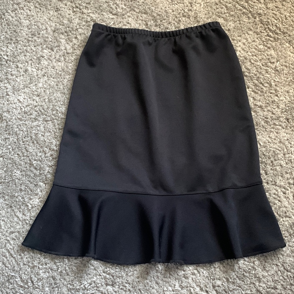 Black skirt
